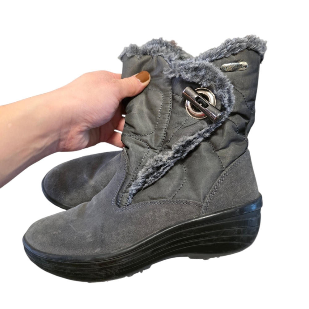 Pajar Grey Winter Boots Wedge Heel Faux Fur Trim – Cozy Cold Weather Boot